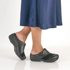 Zinnia Black Multi